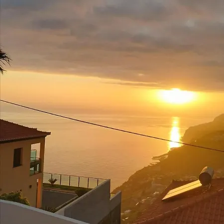 בית הארחה Beautiful View - - Ilha Da Madeira