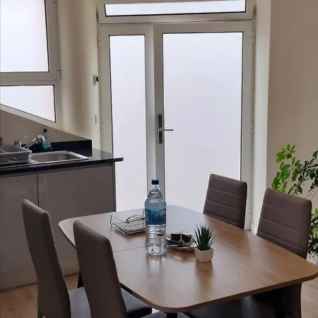 Beautiful View - - Ilha Da Madeira 3*