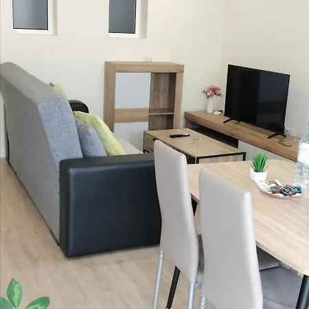 Beautiful View - - Ilha Da Madeira בית הארחה ארקו דה קלחטה