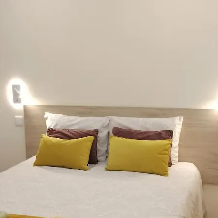 Beautiful View - - Ilha Da Madeira בית הארחה ארקו דה קלחטה